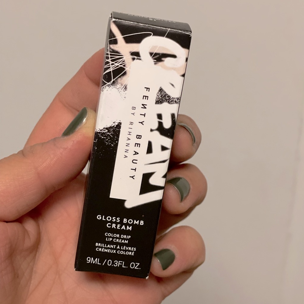 Fenty Beauty Glass Bomb Cream: Color Drip Lip Cream — 04 Cookie Jar